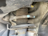お車を安心してお乗りいただく為には、足回りの定期点検が欠かせません。サービスサポート(有償保証)では無料点検もご提供しており、安心のカーライフをお過ごしいただけるサポート体制が整っています。