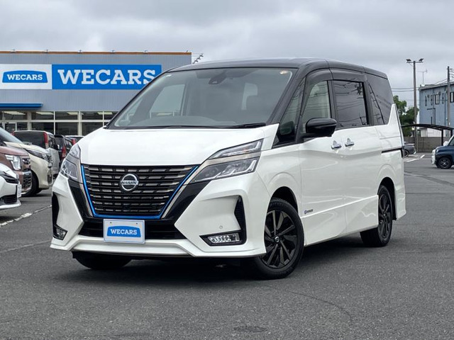 セレナ 1.2 e-POWER ハイウェイスターV アーバンクロム 