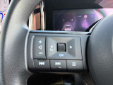 ハンドルには各種スイッチがありますが、運転中でも操作がしやすくなっております。