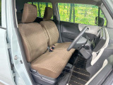ドライバーによって運転しやすいポジションは異なり、あの車はどうなのか不安なこともありますよね。気になるお車は店頭で乗り込んでご確認いただけます♪