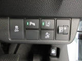 パーキングセンサーを装備しています。全車、弊社専門スタッフによる内外装クリーニングを実施しております。綺麗な状態でご納車いたします。