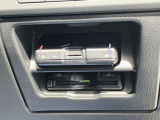 ETC車載器もビルトインタイプで取り付けられておりますので、高速道路の料金所をストレスなく通過して頂けます♪最近ではマストのアイテムですね!