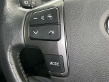 ステアリングスイッチ装備!運転しながら手元でオーディオの操作などができます。