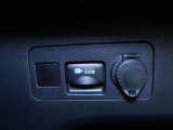 【100V電源】レジャーや緊急時にあると便利な100V電源が装備されています。※最大100Wまでのご利用となります。