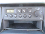 純正AM/FMラジオ。FMトランスミッターで、スマホの音楽聞けます