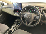 豪華な内装で運転も楽しくなりますよ♪