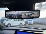 バックミラーの写真です☆車庫入れ、駐車もこれで安心!