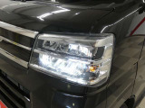 暗い夜道も照らしてくれるライト☆LED・HID・ハロゲンなのかこちらもチェックポイントです☆