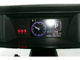様々な車両の情報を表示してくれます。切替もできますのでタイムリーに必要な情報を表示させてみてください。