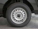 R8年式夏タイヤ145/80R12 80/78N LTヨコハマ製です。