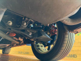 お車を安心してお乗りいただく為には、足回りの定期点検が欠かせません。サービスサポート(有償保証)では無料点検もご提供しており、安心のカーライフをお過ごしいただけるサポート体制が整っています。