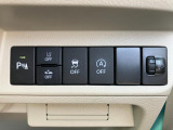 車の角に設置する超音波センサーのことで障害物が近づくとその距離に応じた音で接近を知らせてくれるコーナーセンサー付き♪