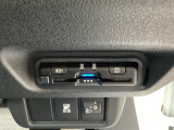 ETC車載器付。ETCが使用可能な道路通行料はキャッシュレスでスマートに走行できます。再セットアップして納車致します。