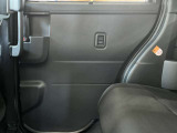 乗り降りもしやすいお車になります★