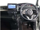 見通しのよいすっきりとした視界で、誰でも運転しやすいです。運転のしやすさは疲れにくさにも繋がりますよ♪