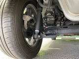 お車を安心してお乗りいただく為には、足回りの定期点検が欠かせません。サービスサポート(有償保証)では無料点検もご提供しており、安心のカーライフをお過ごしいただけるサポート体制が整っています。