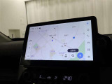 スマホをクルマとつなぐだけで、おなじみのアプリをディスプレイオーディオ上で気軽に使えるようになります。スマホと同じ感覚の画面タッチ操作はもちろん、ハンズフリー通話や各種機能を音声操作出来ます(^^)/