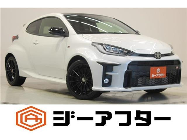 GRヤリス 1.6 RC 4WD 6速MT 禁煙車 右左独立エアコン
