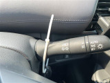 【 オートライト 】オートライトなのでライトの点け忘れを気にすることなく運転が出来ます♪