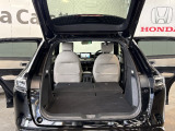 後列を収納すれば大型トランクに早変わり!段差も出来ず荷物の積み込みもラクラク♪