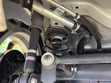 お車を安心してお乗りいただく為には、足回りの定期点検が欠かせません。サービスサポート(有償保証)では無料点検もご提供しており、安心のカーライフをお過ごしいただけるサポート体制が整っています。