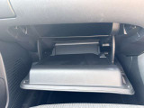 収納もバッチリ!小物が散乱しがちな車内もスッキリさせる事ができますね♪