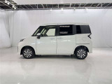 両側パワースライドドア付きだから、狭い駐車スペースなどでの 乗り降りラクラク!小さなお子さまのいるご家庭には嬉しい装備。