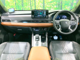 アウトランダー PHEV 2.4 P 4WD 