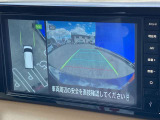 アラウンドビューモニターです。これで車庫入れもラクラク。