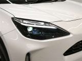 LEDヘッドライト。消費電力も少なく寿命も長いのがLEDの特徴。HIDのような点灯のタイムラグもなくパッと明るくなるのも特徴です。