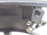 運転席サンバイザーには、バニティーミラー付いてます。