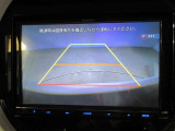 バックガイドモニターで、後方を確認しながら安心して駐車することができます。運転初心者も熟練者も必須の機能ですよ!