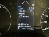 先進の安全装備ついてます。詳しい装備内容、仕様等につきましてはスタッフにお問合せ下さい。