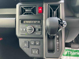 納車前にはプロのメカニックが点検、整備を行いますので安心してお乗り頂けます!!