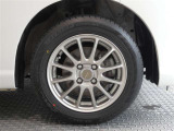R8年式夏タイヤ165/65R14ダンロップ製です。