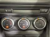 【オートエアコン】車内温度を感知して自動で温度調整をしてくれるのでいつでも快適な車内空間を創り上げます!