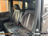 前席の画像です。是非運転席に座っていただき視界等をご確認ください。