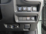 両側電動のスライドドアで楽々スムース!運転席からも開閉の操作もできます♪キーのスイッチひとつで自動開閉できる便利な機能もついてます♪