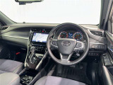 高いホールド性で運転姿勢が安定します。長距離ドライブでも疲れにくいのが魅力です。快適なドライビングライフをお送りください♪