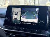 空から車を見たような「アラウンドビューモニター」!車の周りが一目で確認できるので、小さなお子様や障害物があっても安心して乗ることができます♪