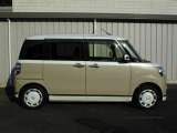 この度は、当社の展示車をご覧いただきまして、誠に有難うございます。自信をもってお勧めできる車となりますので、ごゆっくりご覧頂きたいと思います。