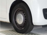 認定中古車では、厳しいHonda認定基準をクリアした厳選されたHonda認定中古車のみ、取り扱っております。「ご購入前の安心」「納車後の信頼」を車両と一緒に提供しております。