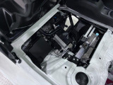 たとえばダイハツのお店にある、たくさんのスマアシ搭載車は、正常に作動する事をしっかり確認します。