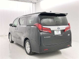 低燃費で環境にもやさしいハイブリッド車です。トヨタ専用診断機器でハイブリッドシステムを綿密に点検してあります!