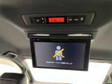 後席テレビ付で長旅も快適