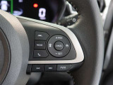 レーダークルーズコントロール(全車速追従機能付)付きです。車速に応じて追従支援してくれるので、ロングドライブも快適です。詳細は販売店スタッフまでおたずねください。