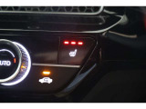 シートヒーター装備付き車!!座席に埋め込まれた電熱線によりシートを暖めることが出来る装備で、温められたシートは、寒い冬には最適です!!