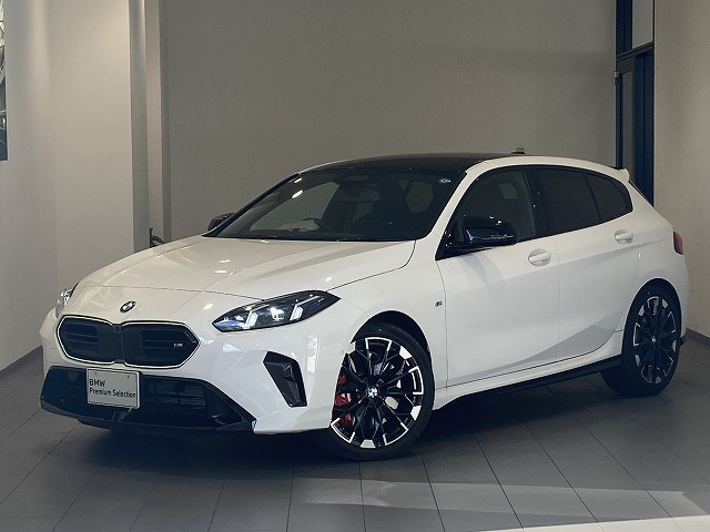 1シリーズ M135 xドライブ 4WD