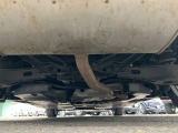 下回りの状態です。錆が少ない車です。