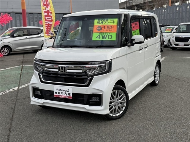 N-BOXカスタム L ターボ 4WD 